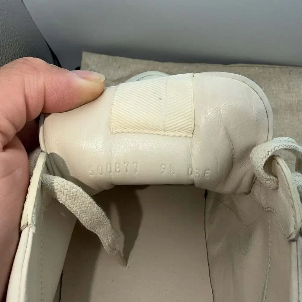 Gucci Men's Rhyton Leather Sneaker with Logo in Ivory